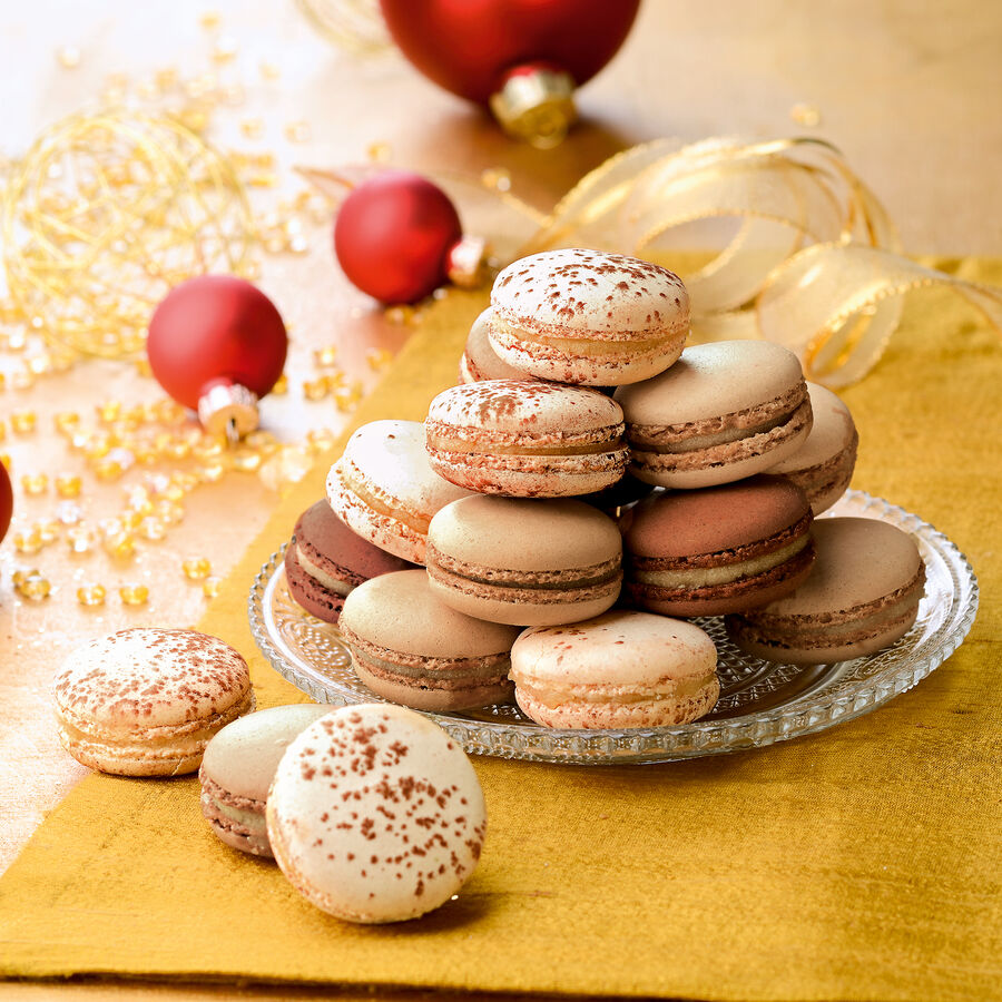  Gefllte weihnachtliche Macaron Mandelbaisers