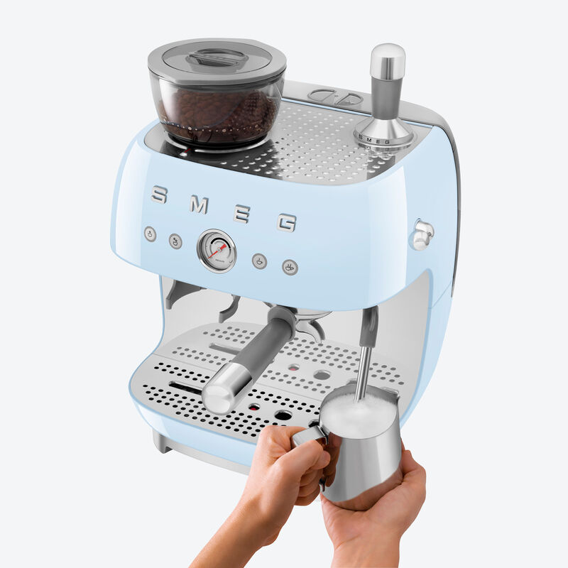 SMEG-Siebtrgermaschine mit Kaffeemhle, Espressomaschine Bild 3