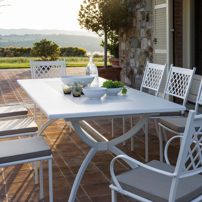 Ausziehbarer eleganter Outdoortisch aus Italien Bild 2