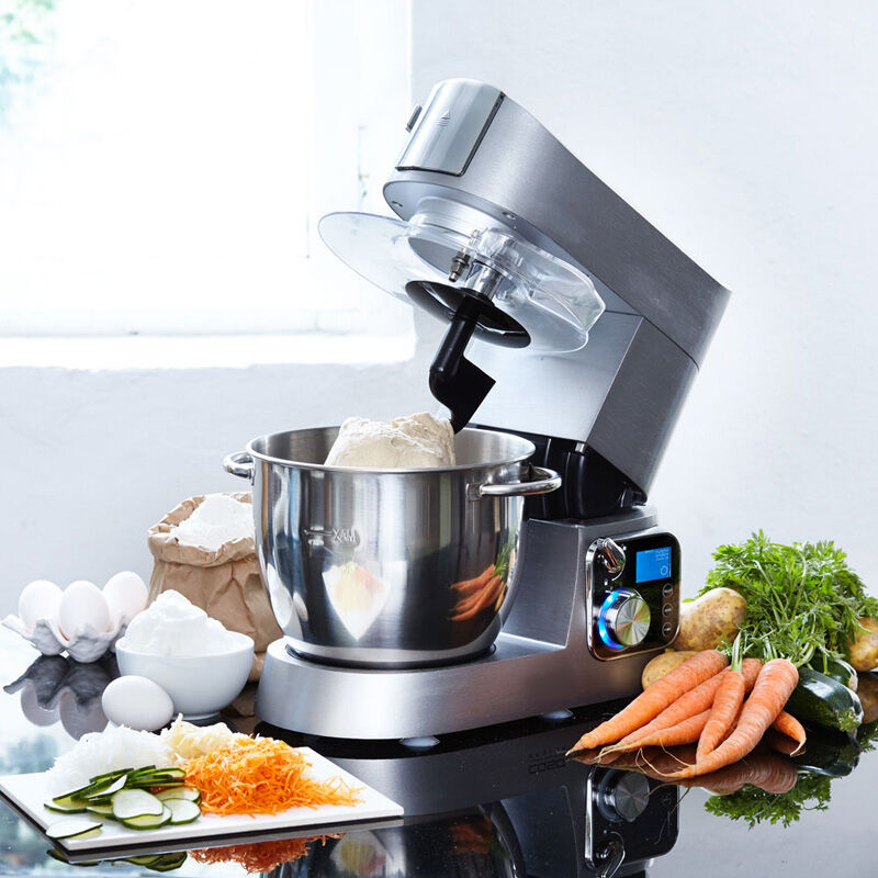 Aktion: Leistungsstarke Caso Ganzmetall-Küchenmaschine mit Mix-Aufsatz und Gemüse-Reibevorsatz Bild 2
