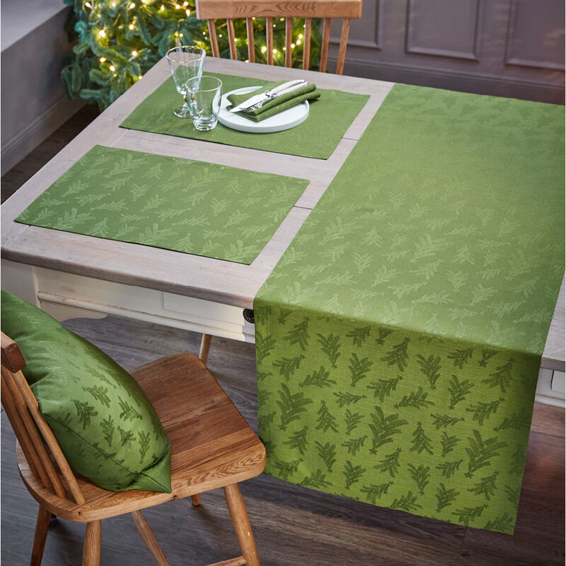 Fleckgeschtzte, unifarbene Tischsets mit Tannenbaum-Motiv Bild 3