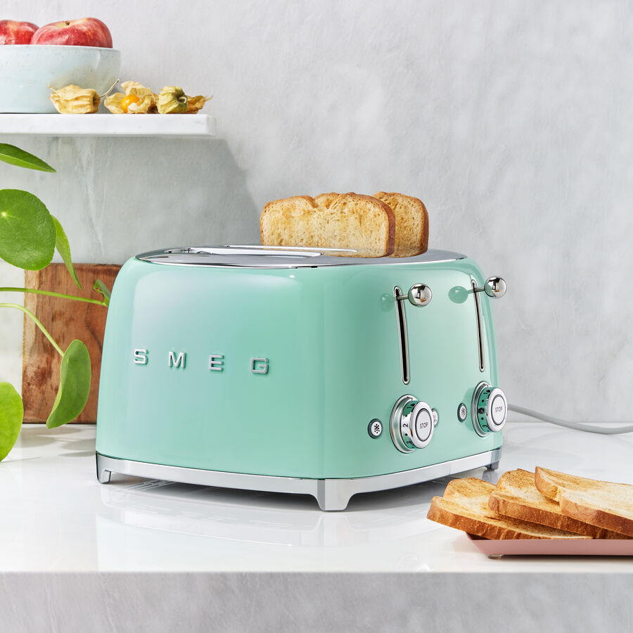 SMEG 4-Schlitz-Toaster verbindet eleganten Retro-Look mit modernster Technik Bild 2