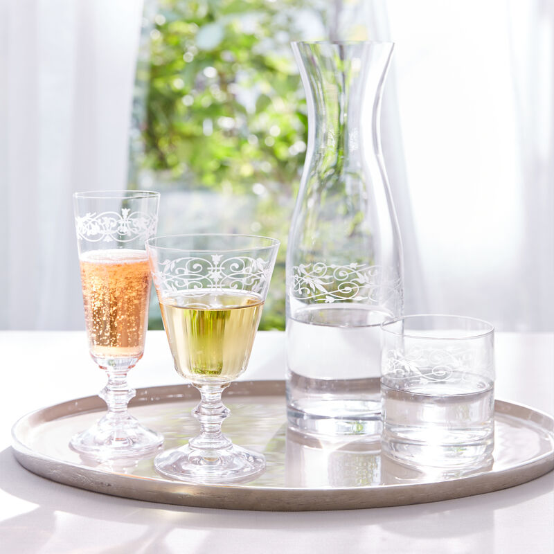 Elegante Kristallglas-Karaffe mit filigranem Pantografie-Rankenmuster Bild 2