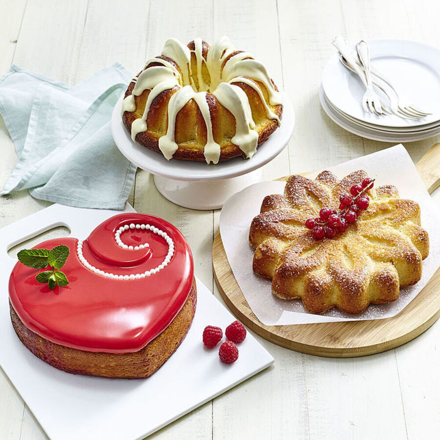 Silikon-Backform Herz: Mühelos detailreiche kleine Kuchen ...
