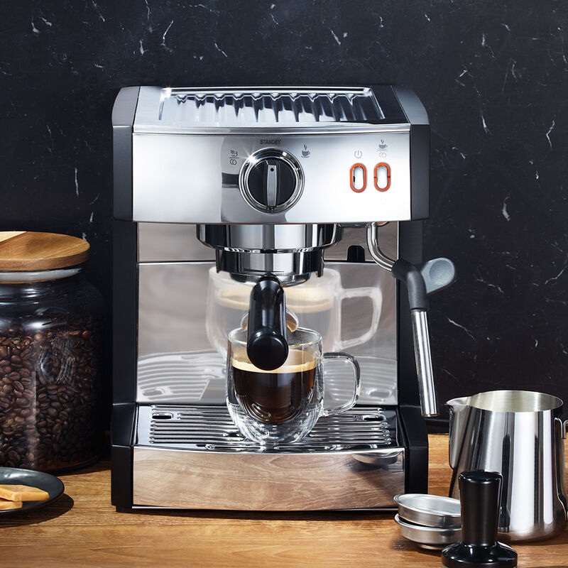 2 in 1 Espressomaschine: Für die klassische Zubereitung und Pads