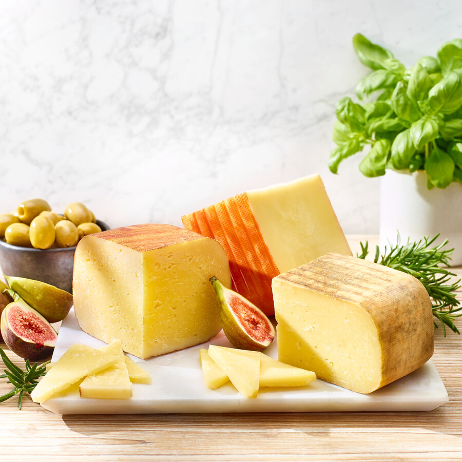 Queso Mahon Curado Cava: Einzigartige Kuhmilch-Ksespezialitt von Menorcas Salzwiesen Bild 2
