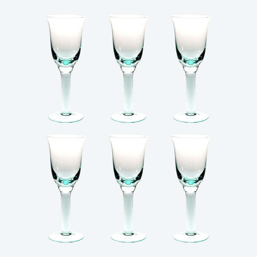 Mundgeblasene altspanische Glser aus zartgrn schimmerndem Recyclingglas Bild 3