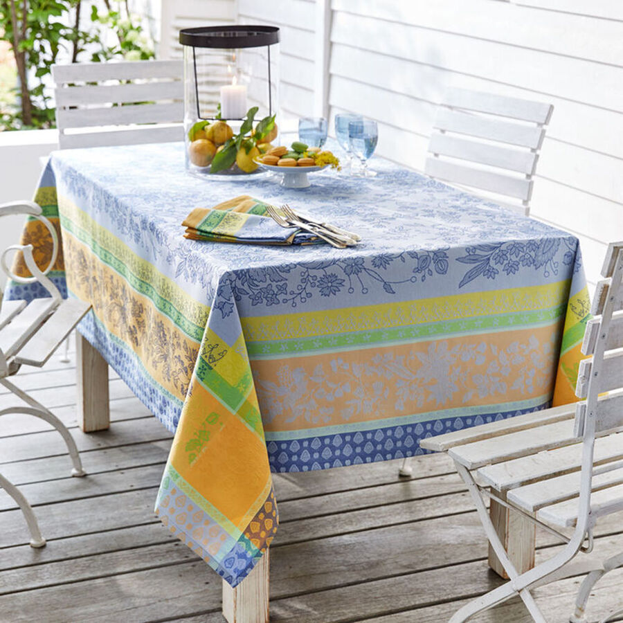 Stilvolle Tischdecke Wie In Der Provence Mit Lotuseffekt Julia