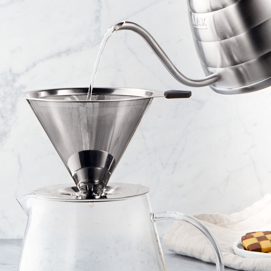 Edelstahl-Dauerfilter zur professionellen Kaffeezubereitung von Hand Bild 2