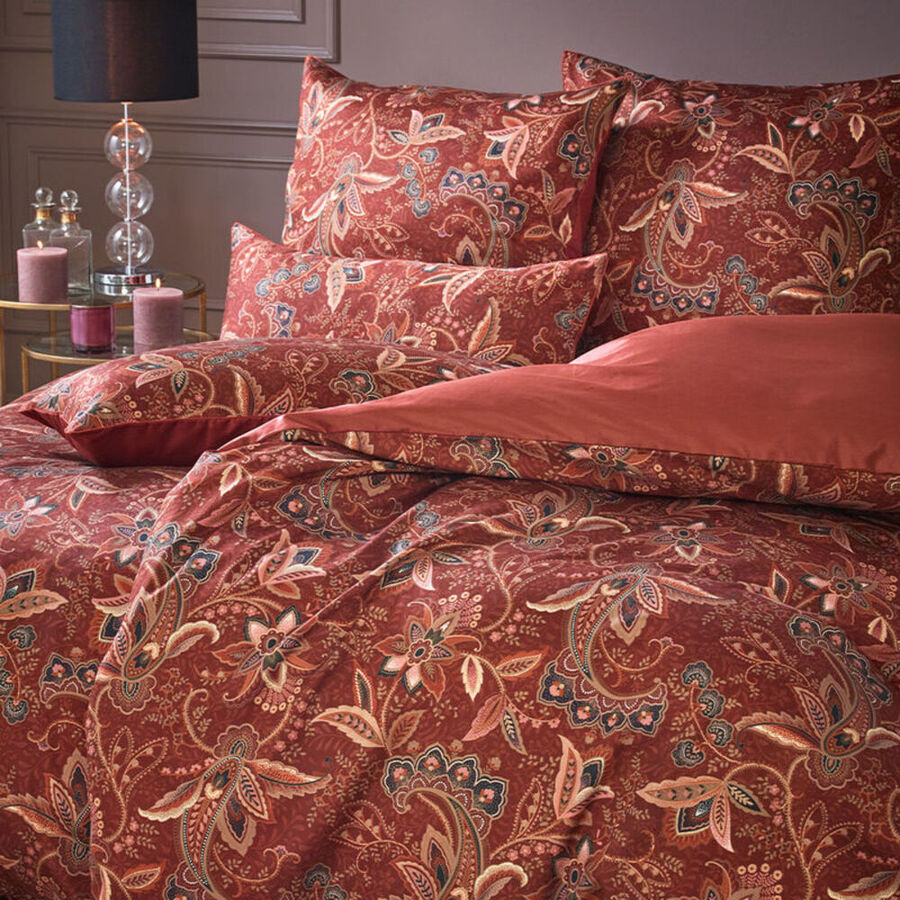 Satin Bettwasche Mit Floralem Paisley Muster In Warmen Brauntonen Julia Grote Shop