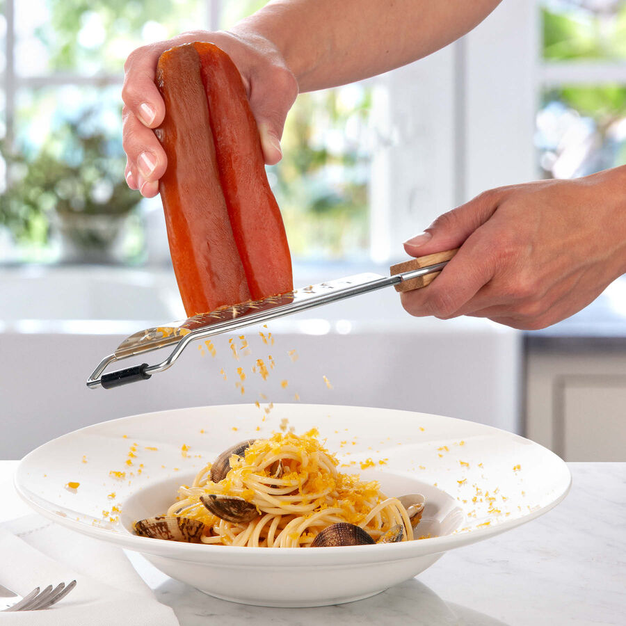 Bottarga di Muggine: Sardische Fischdelikatesse mit feinem Meeresgeschmack
