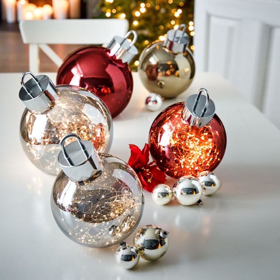 Christbaum Leuchtkugeln erstrahlen mit 100 inneren Lichtpunkten Hagen