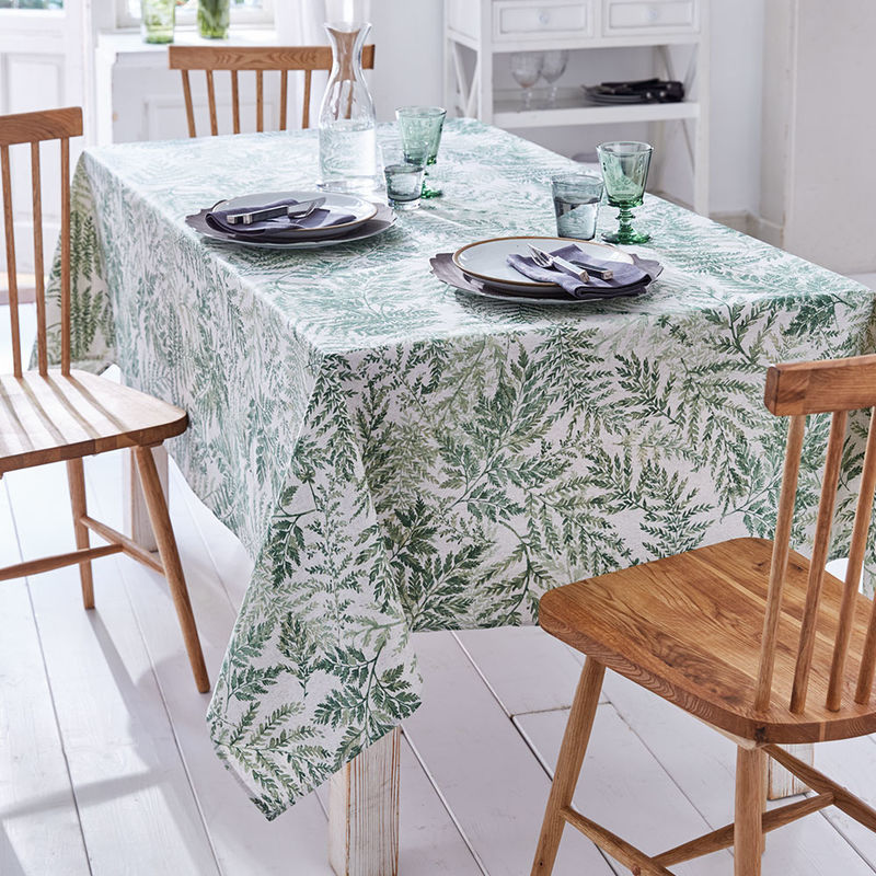 Doppelt hält besser - fleck- und wasserabweisende Tischdecken in dezenter  Farnoptik - Julia Grote Shop | Tischdecken