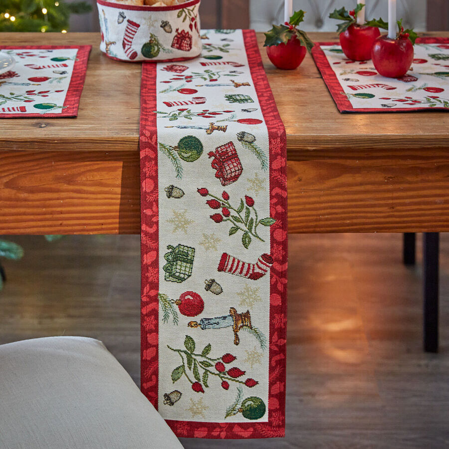 Feines Gobelin-Tischband mit klassischen Christbaumschmuck-Motiven