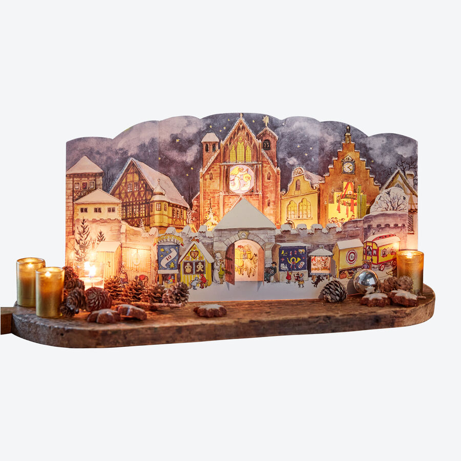 Freistehender 3D-Adventskalender nach historischem Vorbild