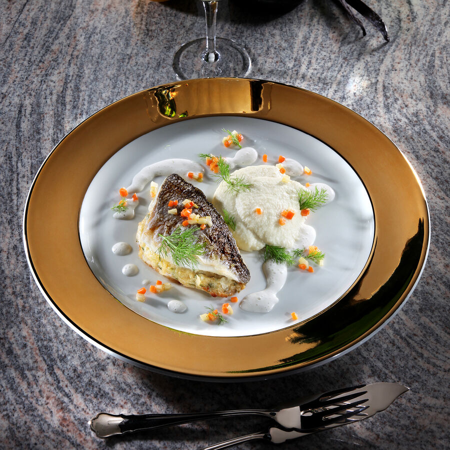 Gefllte Dorade auf Fenchelpree mit Champagner-Vanille-Sauce