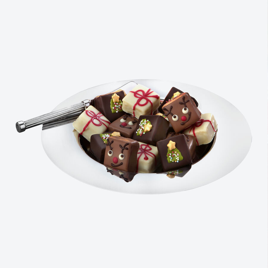 Handgefertigte Edel Petits Fours mit Weihnachtsmotiven