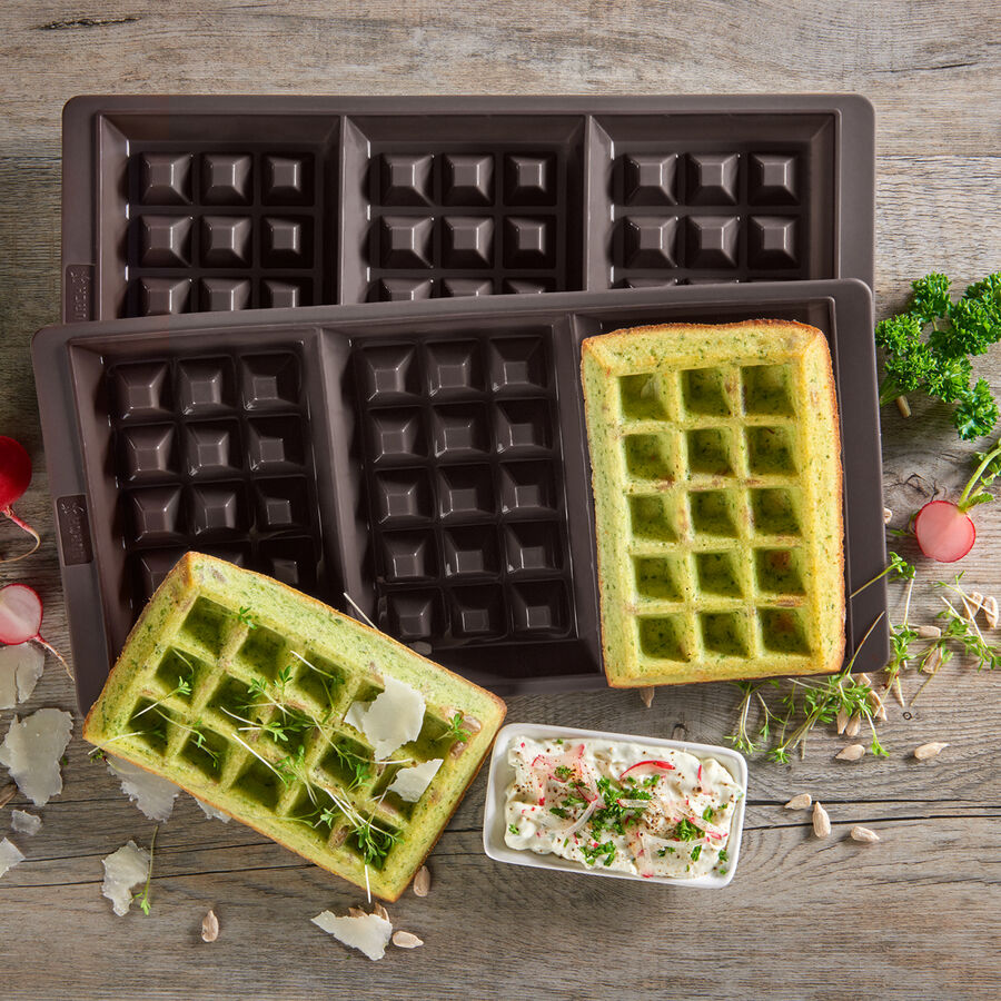 Herzhafte Kruterwaffeln mit Parmesan und Sonnenblumenkernen