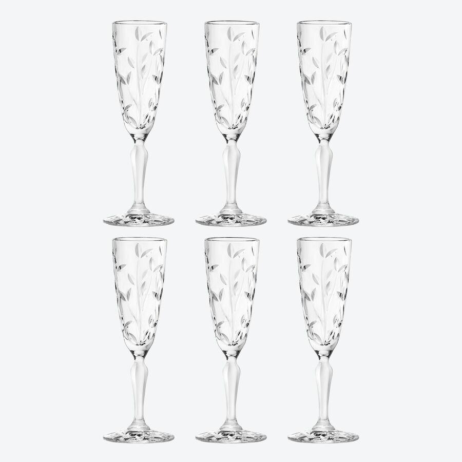 Klassische Sekt-Kristallglser mit Bltterdekor fr stilvollen Genuss