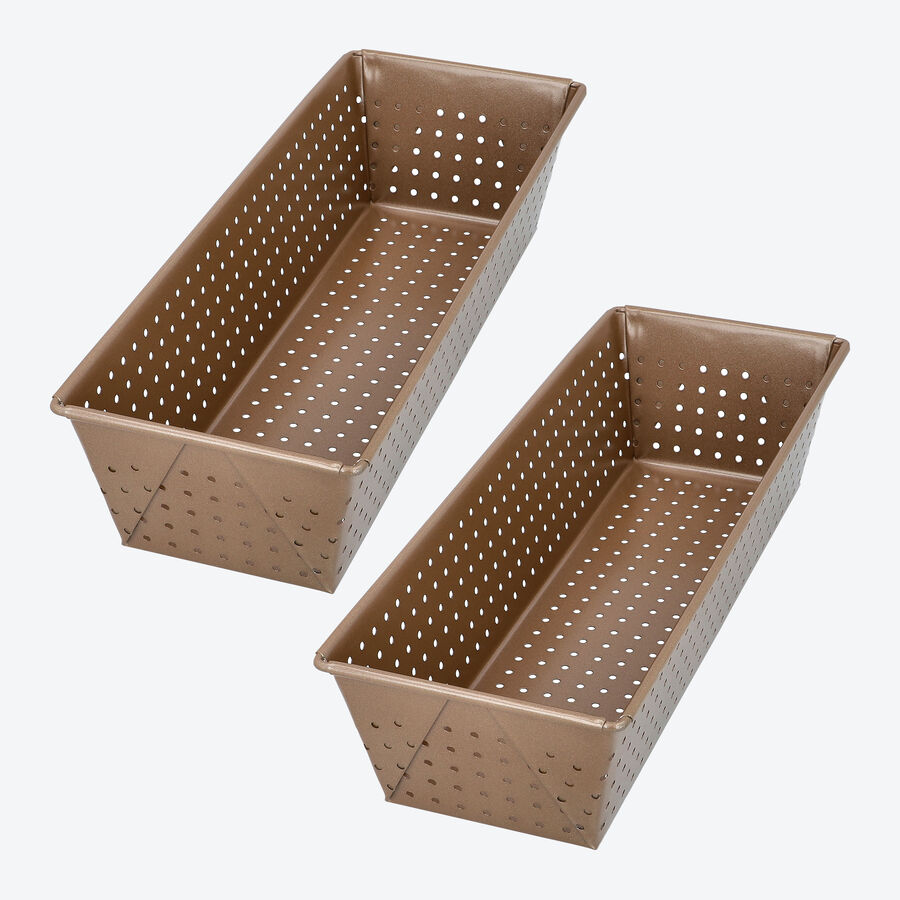 Knusprig-krosse Brote gelingen perfekt in gelochter Backform, Brotbackform, Kastenform