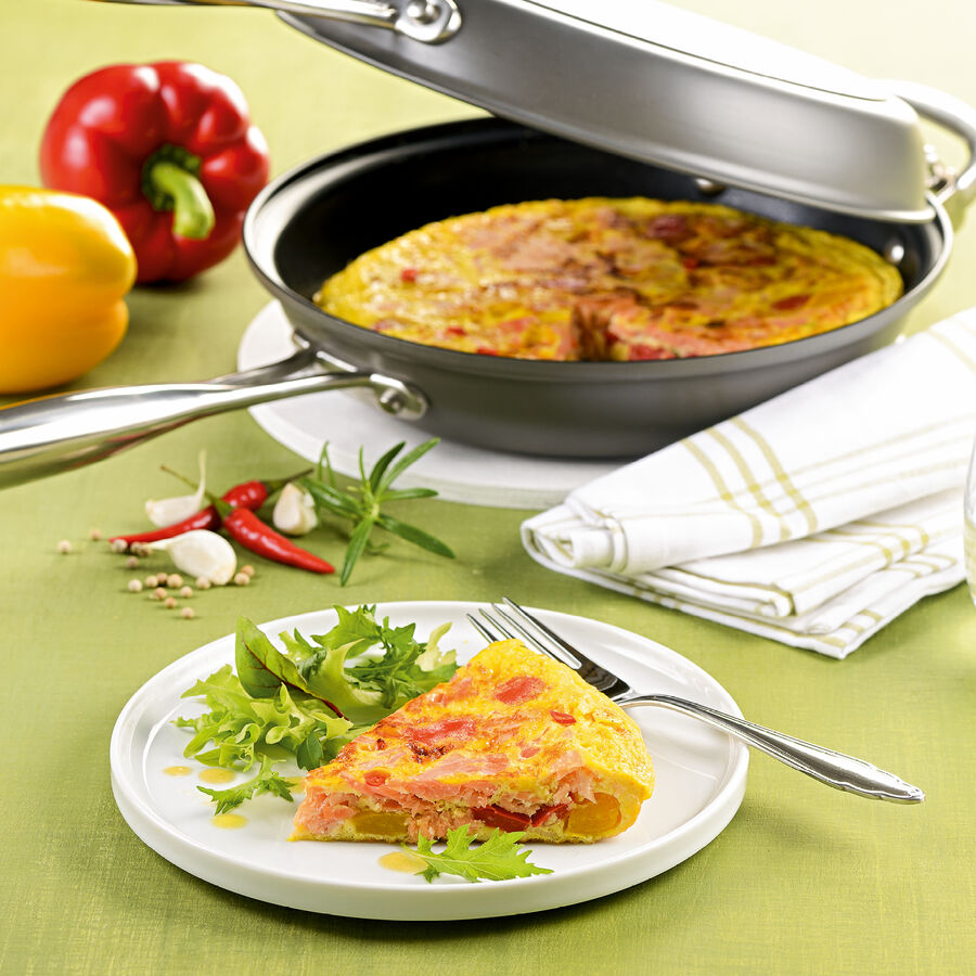 Paprika-Räucherlachs-Frittata Rezept | Hagen Grote Shop