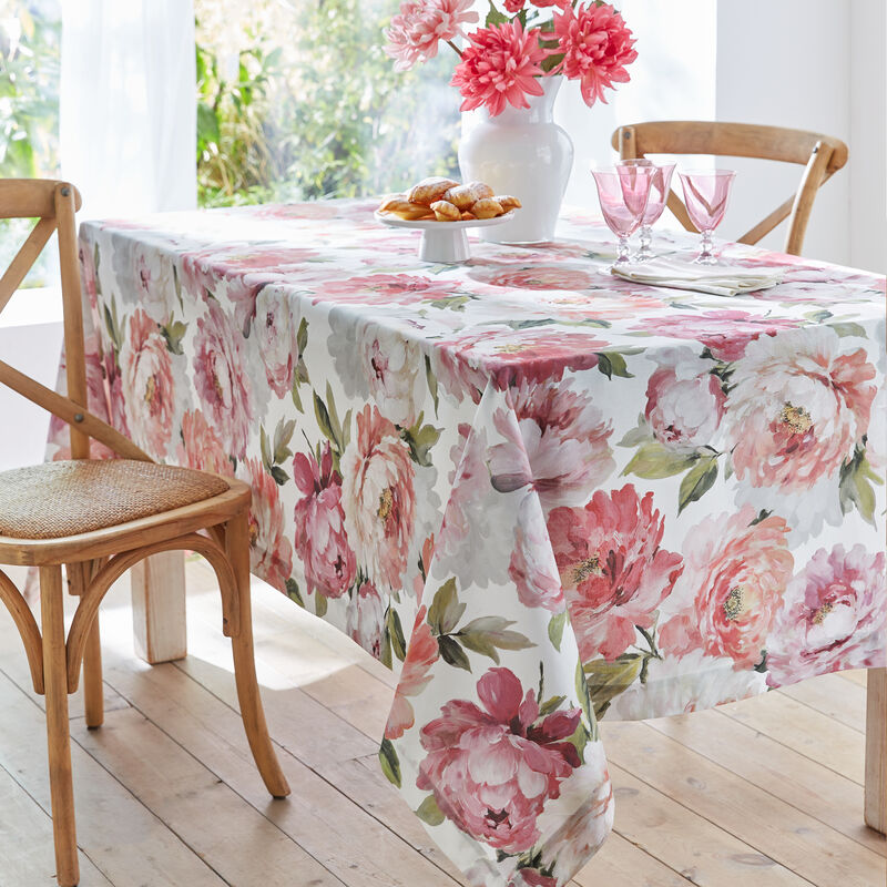 Romantische Baumwoll-Tischdecke mit aquarellierten Pfingstrosen