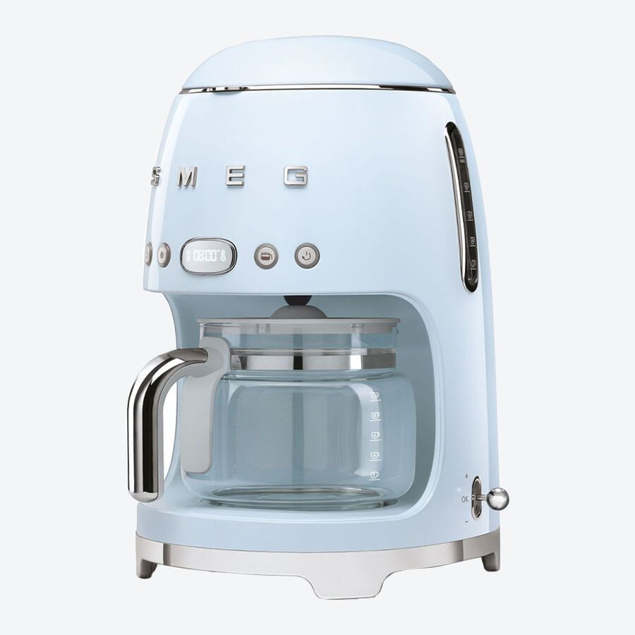 SMEG Kaffeemaschine verbindet eleganten Retro-Look mit modernster Technik