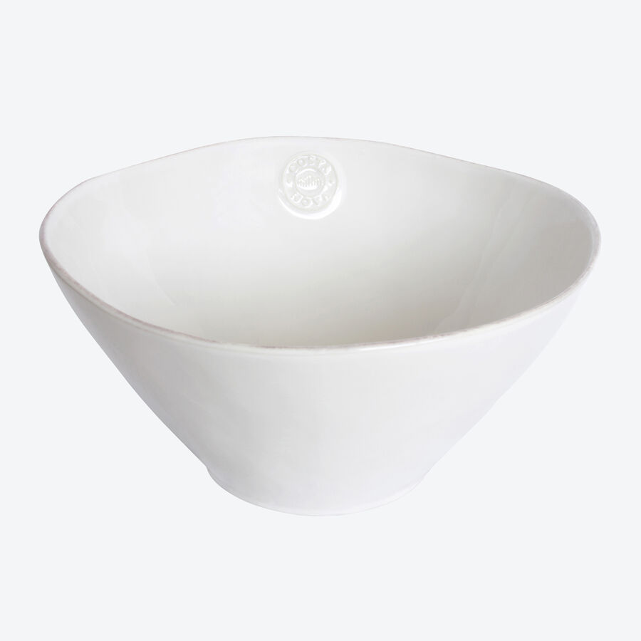 Salatschssel: Nordic Style Fayence-Geschirr bezaubert mit klarer Farbigkeit