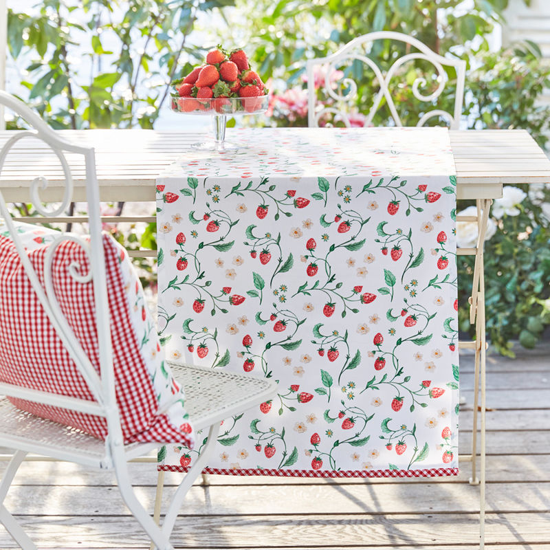 Sommerlicher Erdbeer-Tischläufer aus feiner Baumwolle