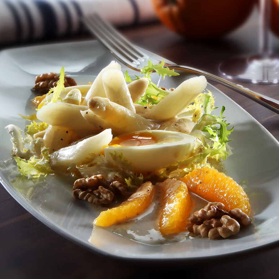 Spargelsalat mit Orangensauce