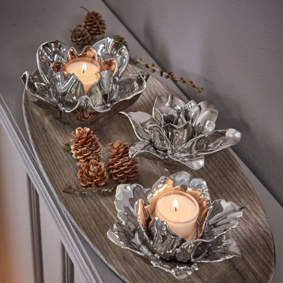Stimmungsvolle florale Teelicht-Dekoration - Julia Grote Shop Stimmungsvolle florale Teelicht-Dekoration - Julia Grote Shop