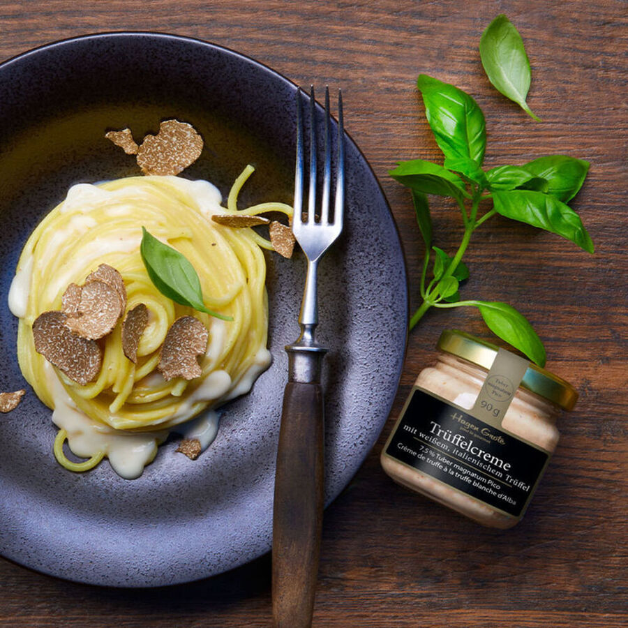Trüffelcreme mit weißer, italienischer Trüffel für Pasta-Saucen ...
