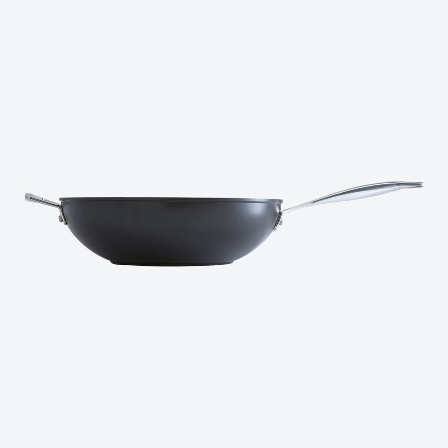 Wokpfanne: Geschmiedete Le Creuset Aluminium Pfannen