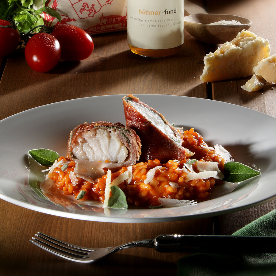 Zander-Medaillons in Parmaschinken mit San Marzano Tomaten-Risotto