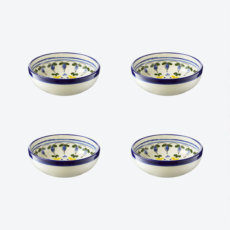 Zauberhafte Suppenschüssel: Decken Sie Ihren Tisch im provenzalischen Stil