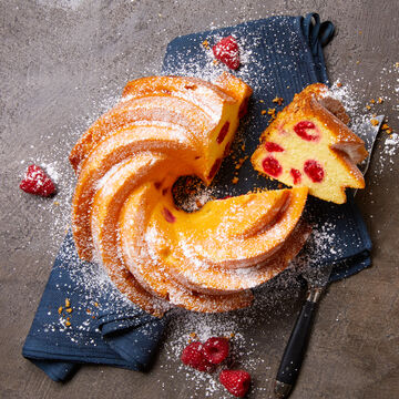 Produktbild fr '  Himbeer-Quark-Kuchen in der Spiralblten-Backform'