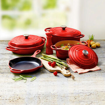 4-teiliges Topfset von Le Creuset mit Gratis-Pfefferm�hle