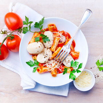 Produktbild fr 'Fischklchen mit San Marzano Tomatensauce und Rigatoni'