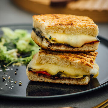 Produktbild fr 'Grillgemse-Pecorino-Schafskse-Panini'
