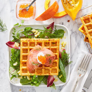 Produktbild fr 'Herzhafte Krbiswaffeln mit Lachs'