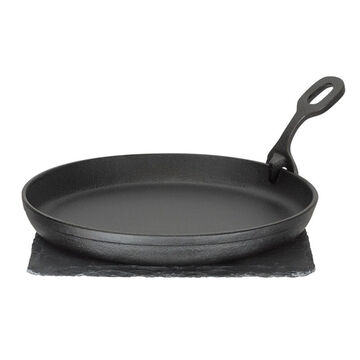 Perfekt zubereiten und servieren: Gusseiserne Ofenpfanne mit abnehmbarem Griff