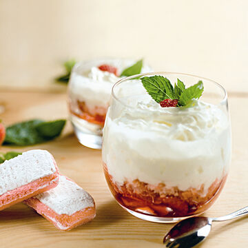 Produktbild fr 'Roses de Reims Erdbeeren mit Chantilly-Creme'