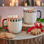 Produktbild fr 'Heie Schokolade, Tee, Kaffee, Glhwein aus winterlichen Porzellanbechern genieen'