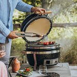 Produktbild fr 'Mini-Keramik-Grill: Kompaktes Multitalent zum Grillen, Backen, Ruchern'