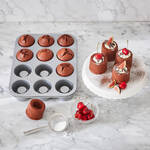 Produktbild fr 'Cake-Cup-Backform fr Becherkuchen mit sen und herzhaften Fllungen'