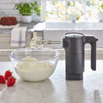 Produktbild fr 'KitchenAid Go Cordless Akku-Handmixer: Rhrt enorm kraftvoll, spritzt nicht, spart Energie'