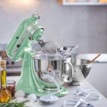 Produktbild fr 'Aktion: KitchenAid Artisan Kchenmaschine mit Zubehr'