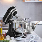Produktbild fr 'Aktion: KitchenAid Artisan Kchenmaschine mit Zubehr'