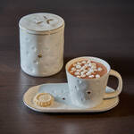 Produktbild fr 'Weihnachtsgeschirr Tasse und ovaler Teller - Porzellan, Wei, Golddekor'
