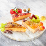 Produktbild fr 'Italienischer Premium-Kse - mit Kapern, Oliven und Tomate, 250 g'